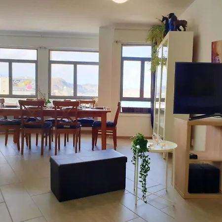 Apartment Pizarro Oceanfront By Canary365 Las Palmas de Gran Canaria
